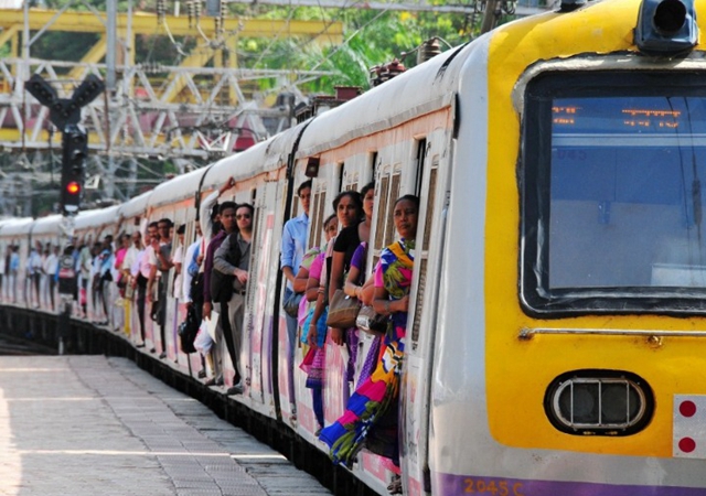 印度國產的新版“半高鐵”列車2022年正式投入運營。新華社資料