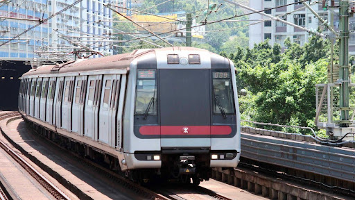 港鐵東鐵線過海繁忙段將加密至2.7分鐘一班| 社會- 香港中通社