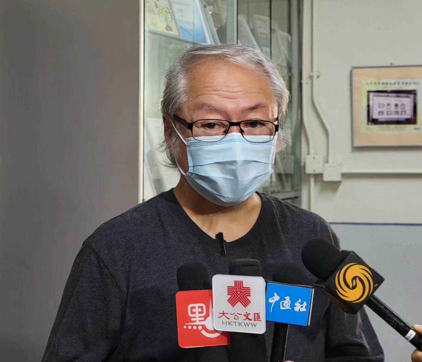 hk_c_1658668701891099633.jpg hk_c_ce95d7afcf4ae8bd79675fd20eee793.jpg