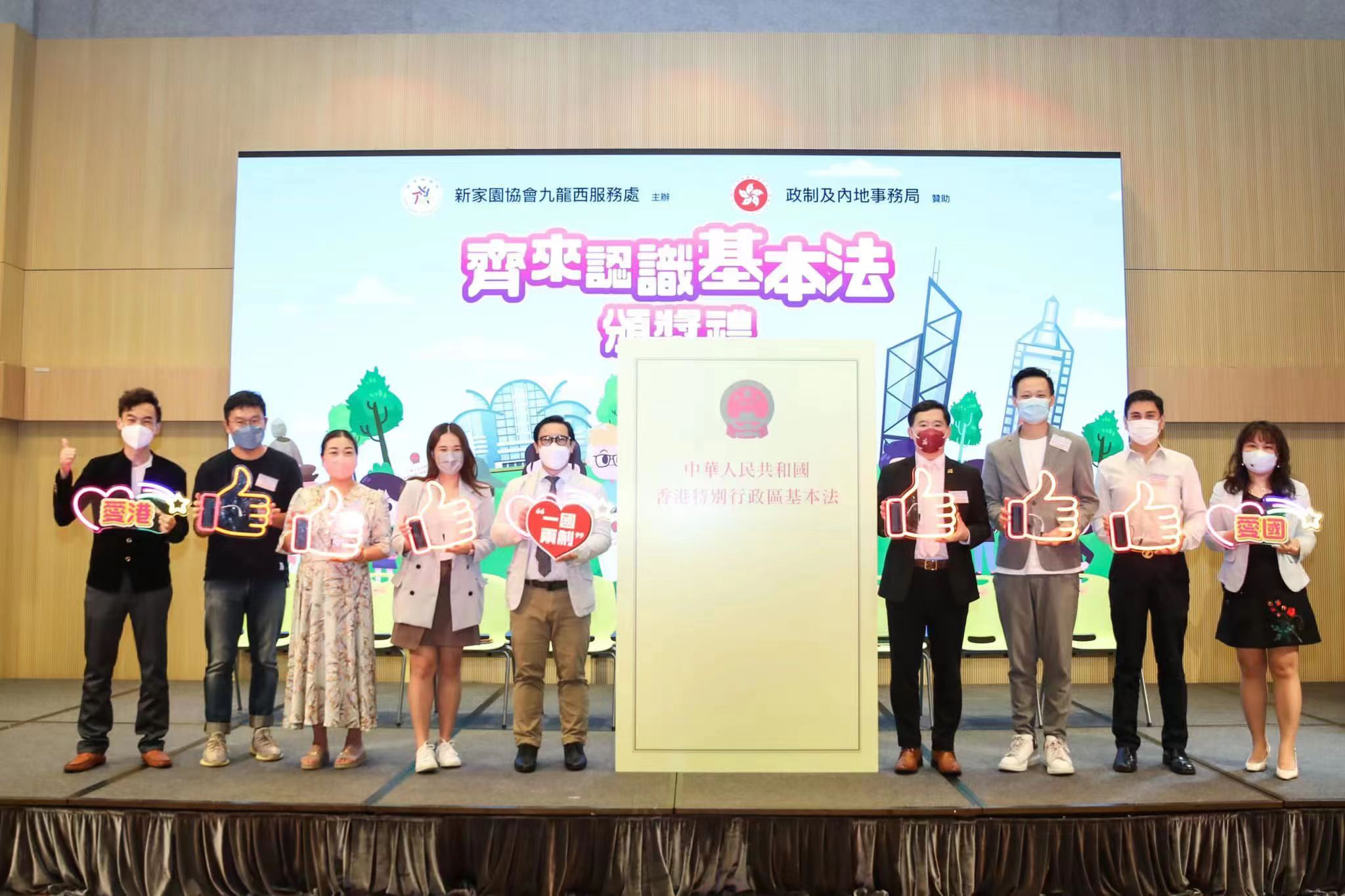 hk_c_1660479237699015160.jpg hk_c_014e58e60508b72a55f55426fa165f6.jpg