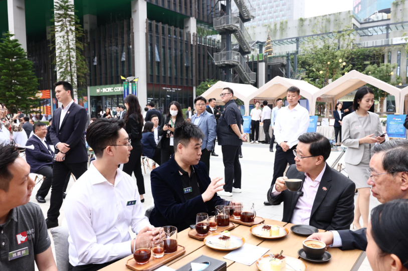 hk_c_1682169527563029838.png hk_c_image.png