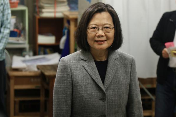 hk_c_1705115607171088992.png hk_c_image.png