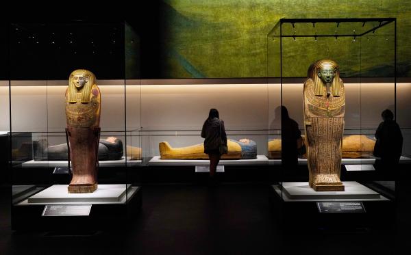 香港故宮館埃及文明展訪客爆滿　現場一度停止售票