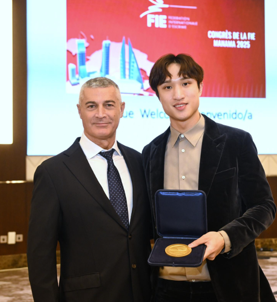 hk_c_1763969617168039801.png hk_c_image.png