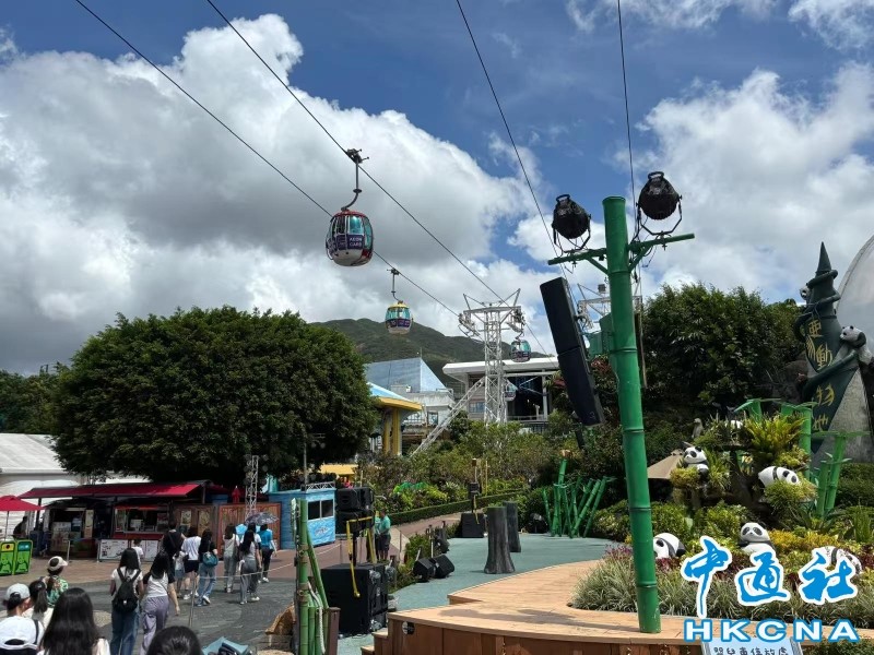 香港海洋公園上年度虧損擴大