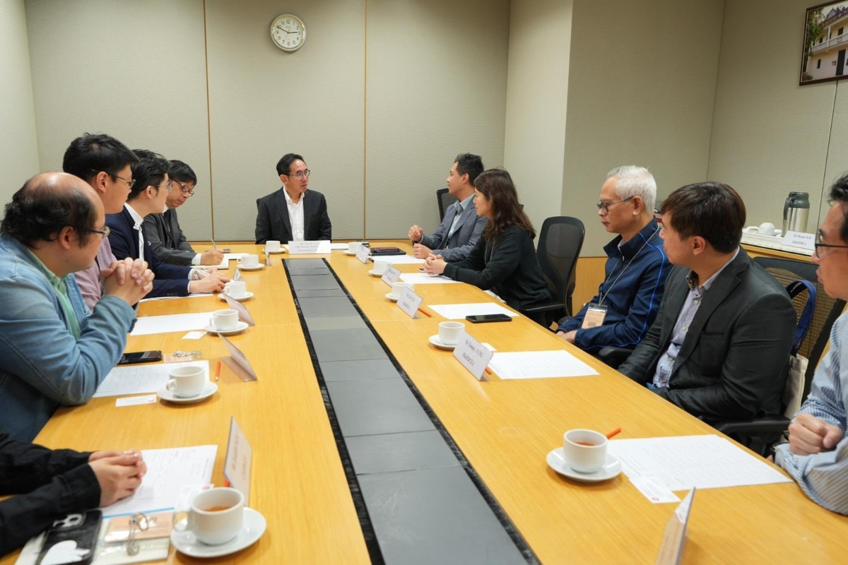 香港發展局副局長林智文與工會代表會面 鼓勵踴躍投票