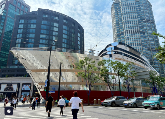 LV全球唯一“巨輪”造型概念地標上海“啟航”